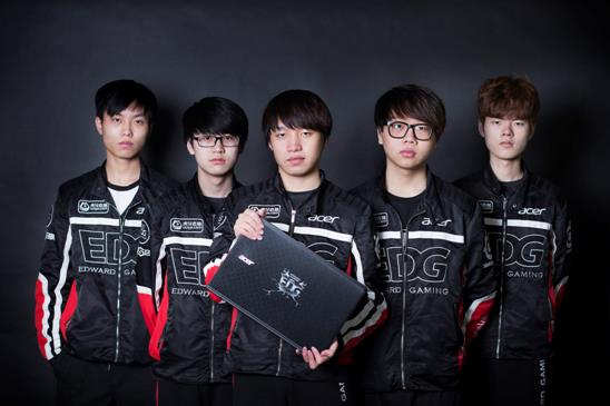 KD三双+16助平纪录太阳灭火箭止3连败戈登7三