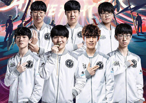 火箭两位球员新球衣亮相：卡佩拉换穿30号，奥科吉坚守初心